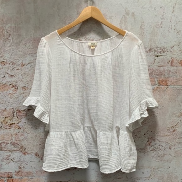 a.n.a Tops - Boho Ruffled Lagenlook White Top